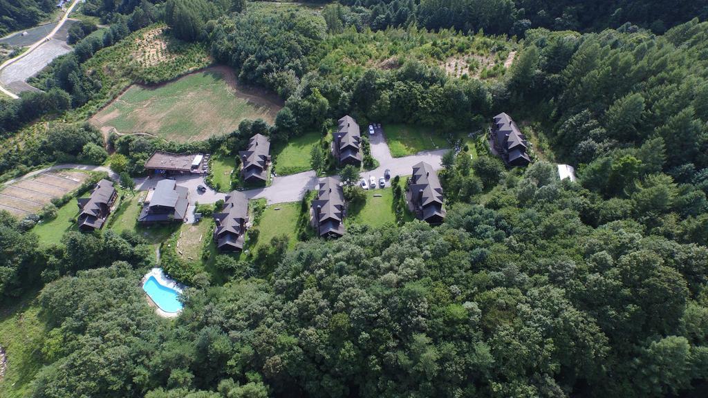 Chalet Resort Pyeongchang Bagian luar foto