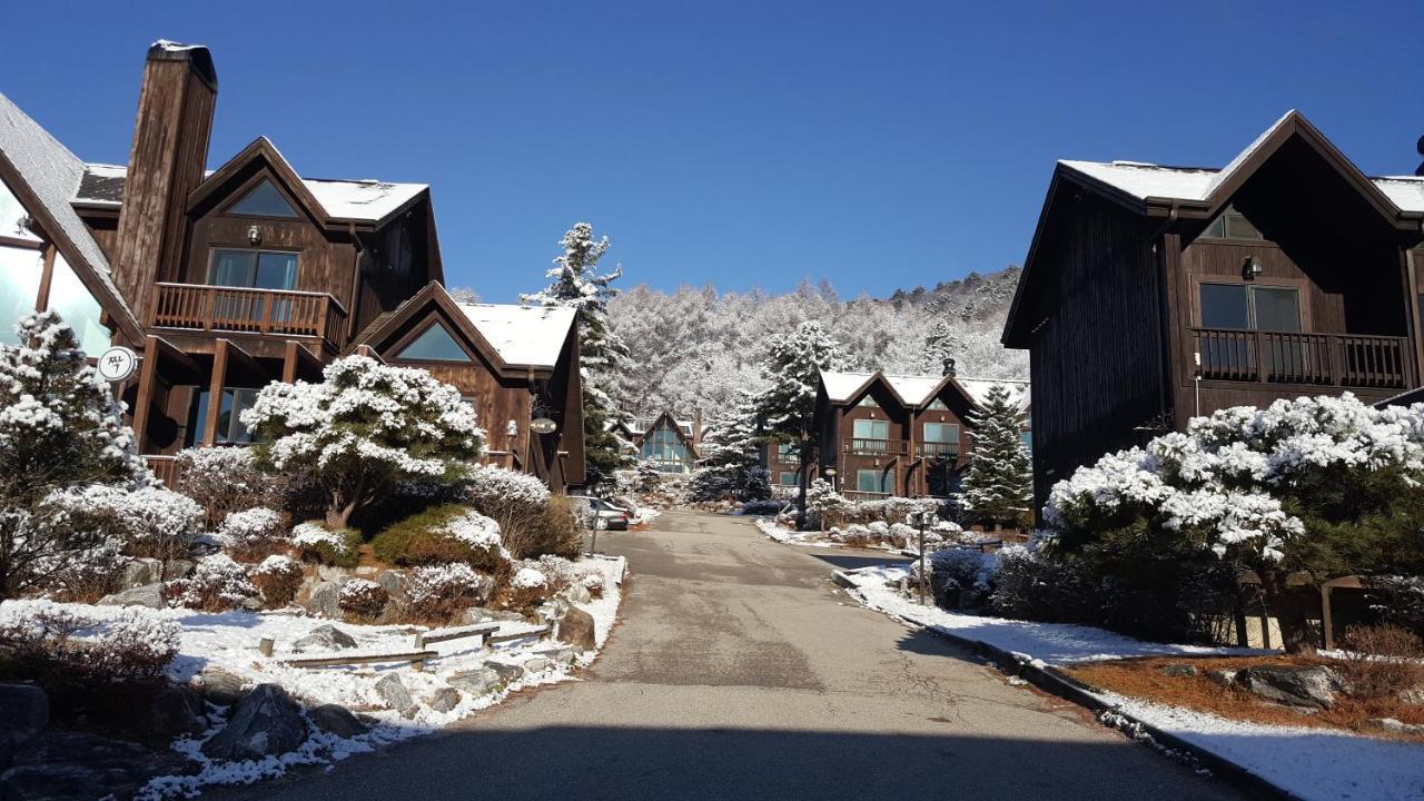 Chalet Resort Pyeongchang Bagian luar foto